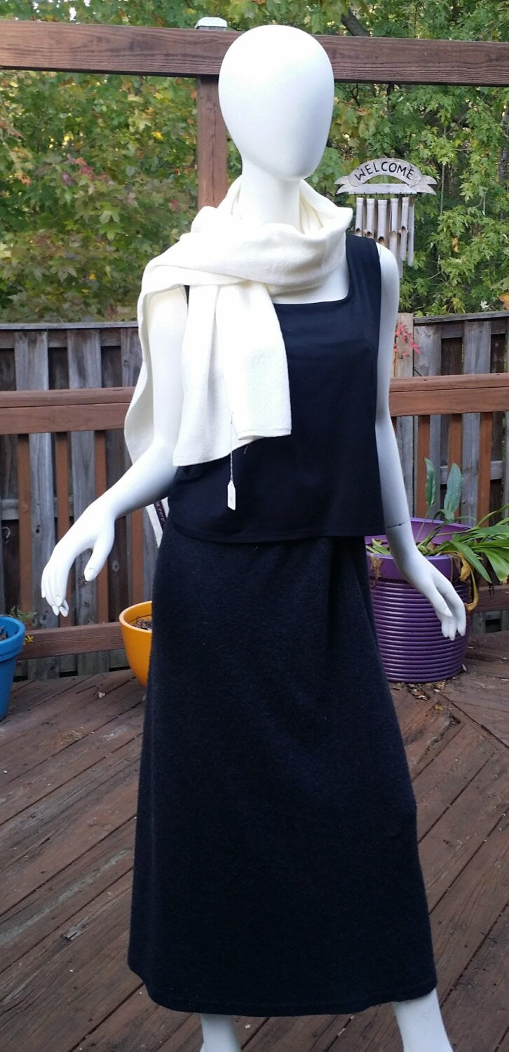 Fleece scarf in ivory