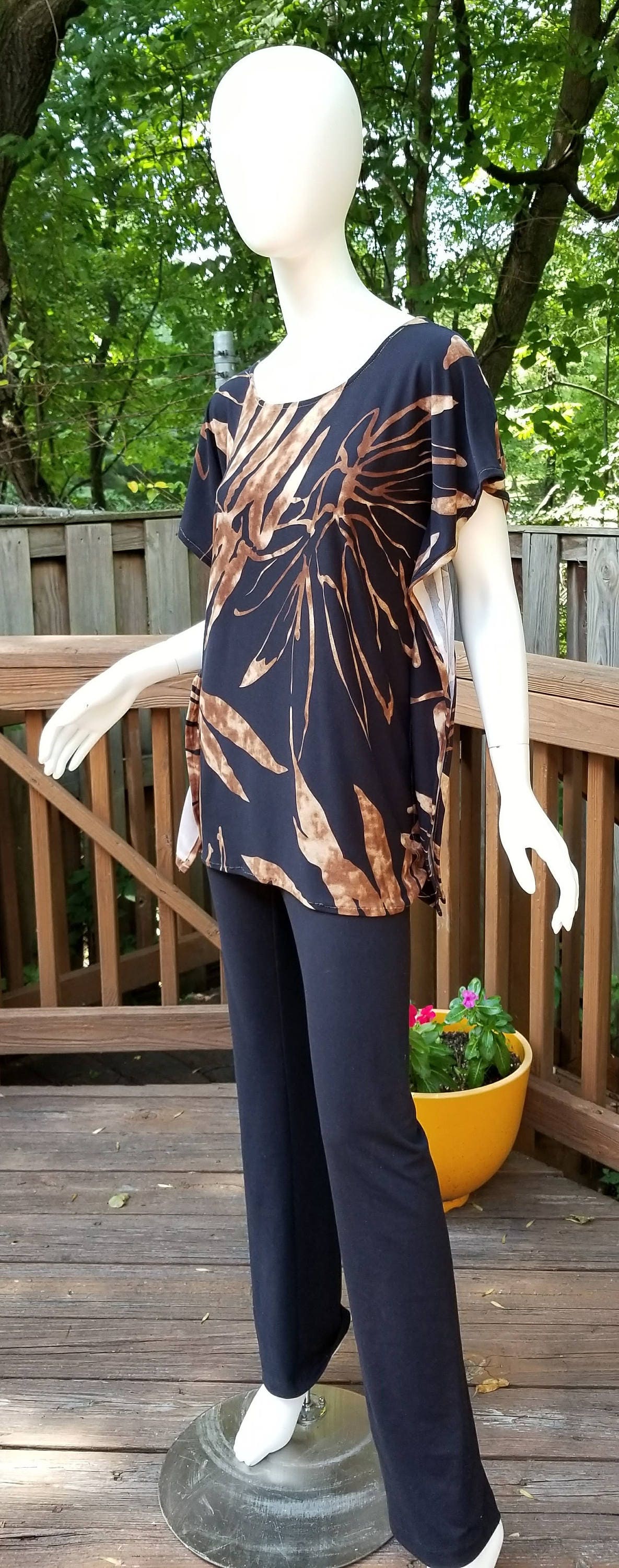 Stretch jersey tunic blouse top caftan kaftan brown and black polyester (size S; US 6)