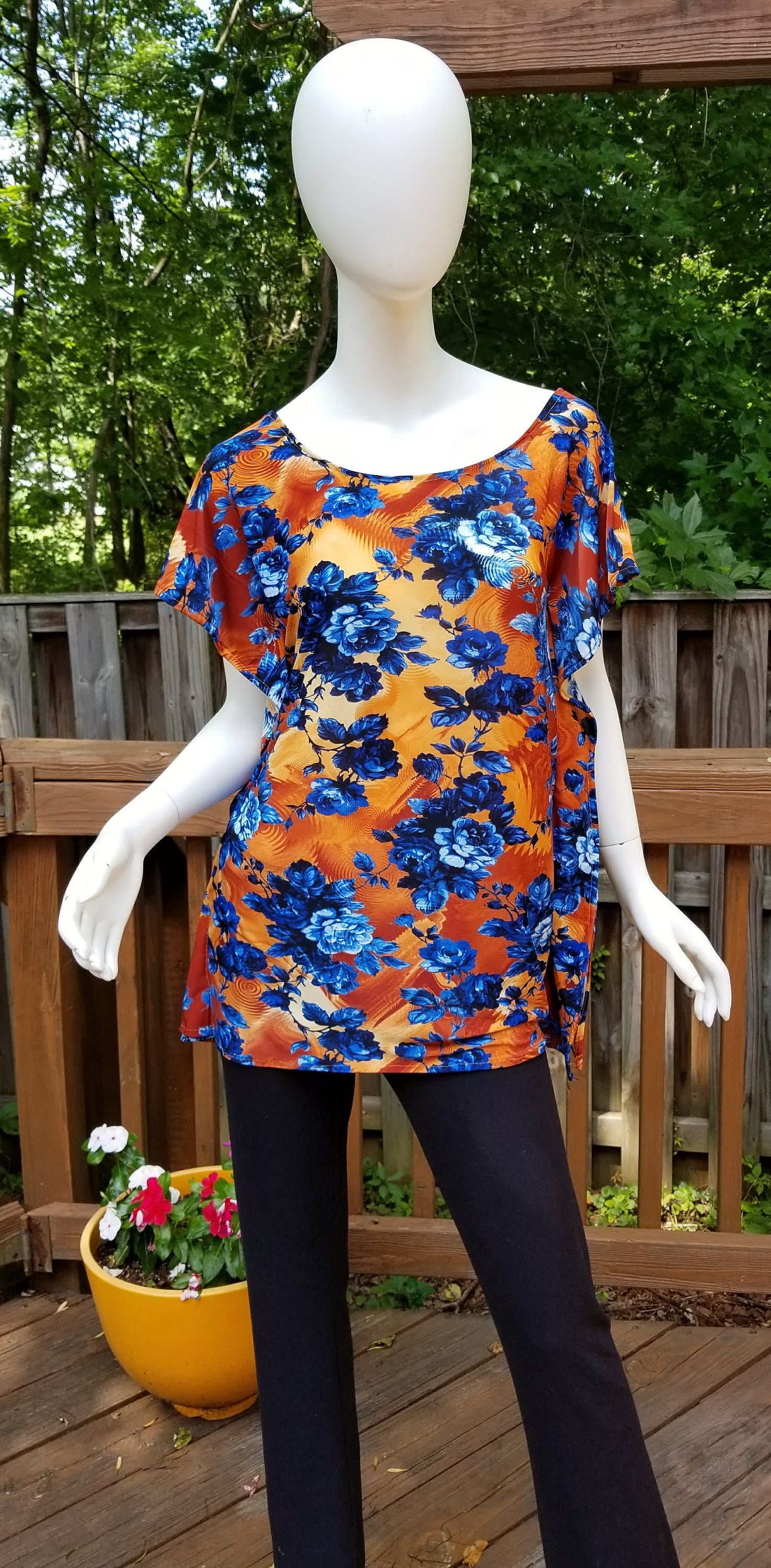 Stretch jersey tunic blouse top caftan kaftan floral orange and blue polyester (size S; US 6)