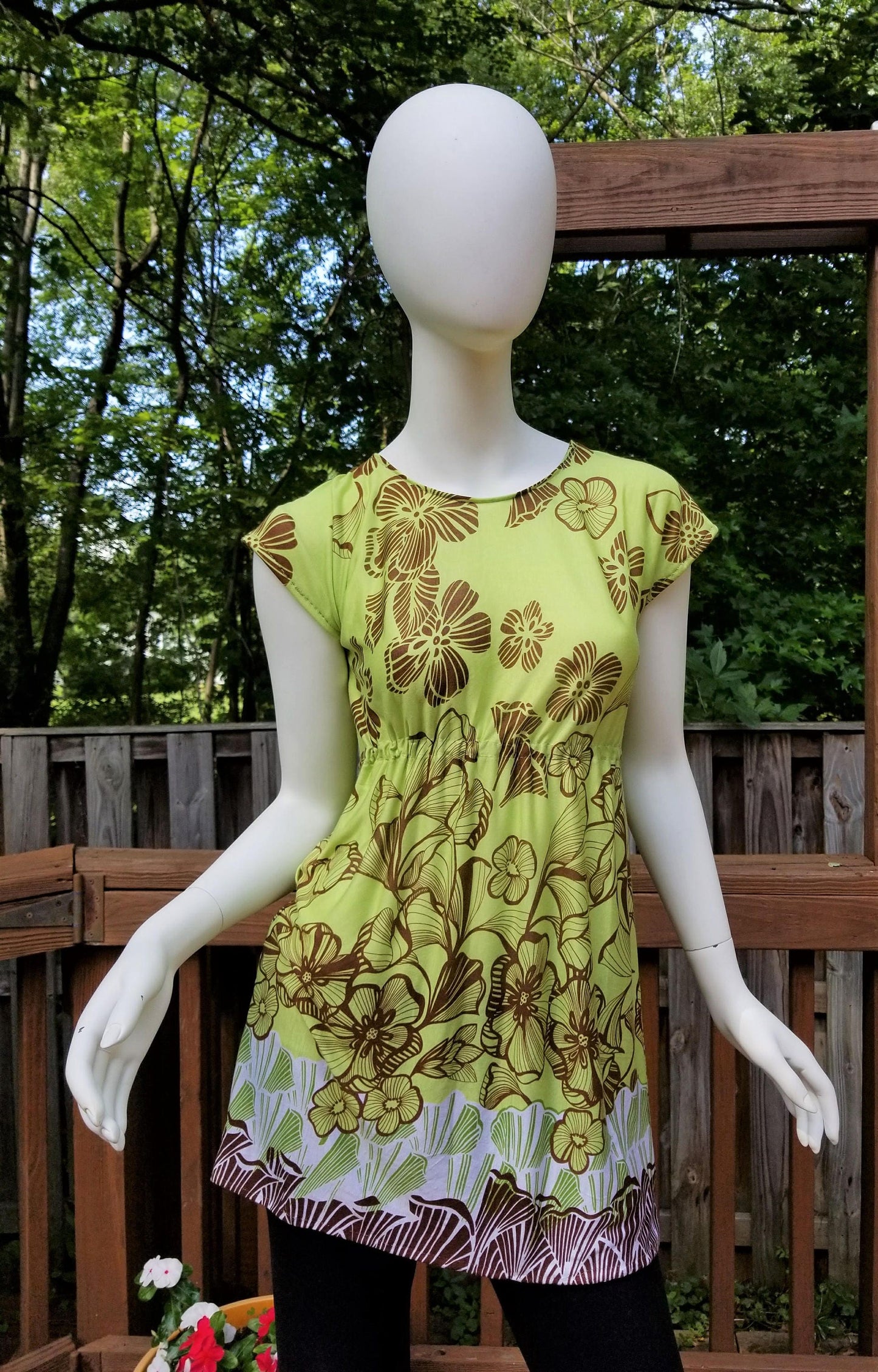 Stretch jersey tunic blouse top caftan kaftan floral green & brown polyester (size S; US 4-6)
