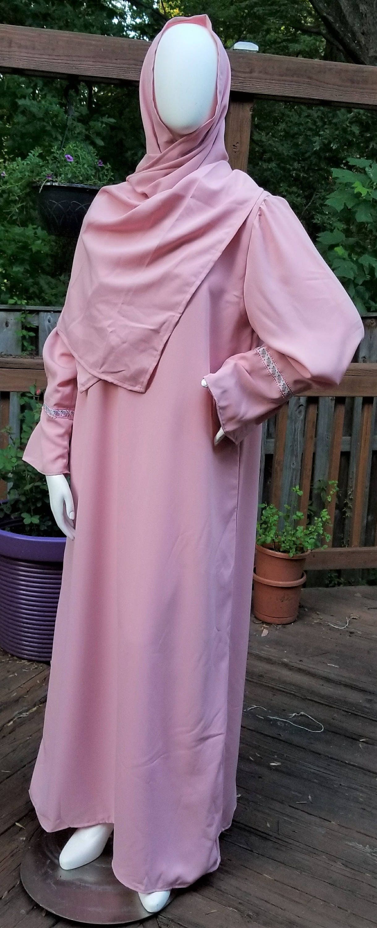 Pink Abaya with Scarf and V-shape ribbon trim (size: US 12 - US 14; L)