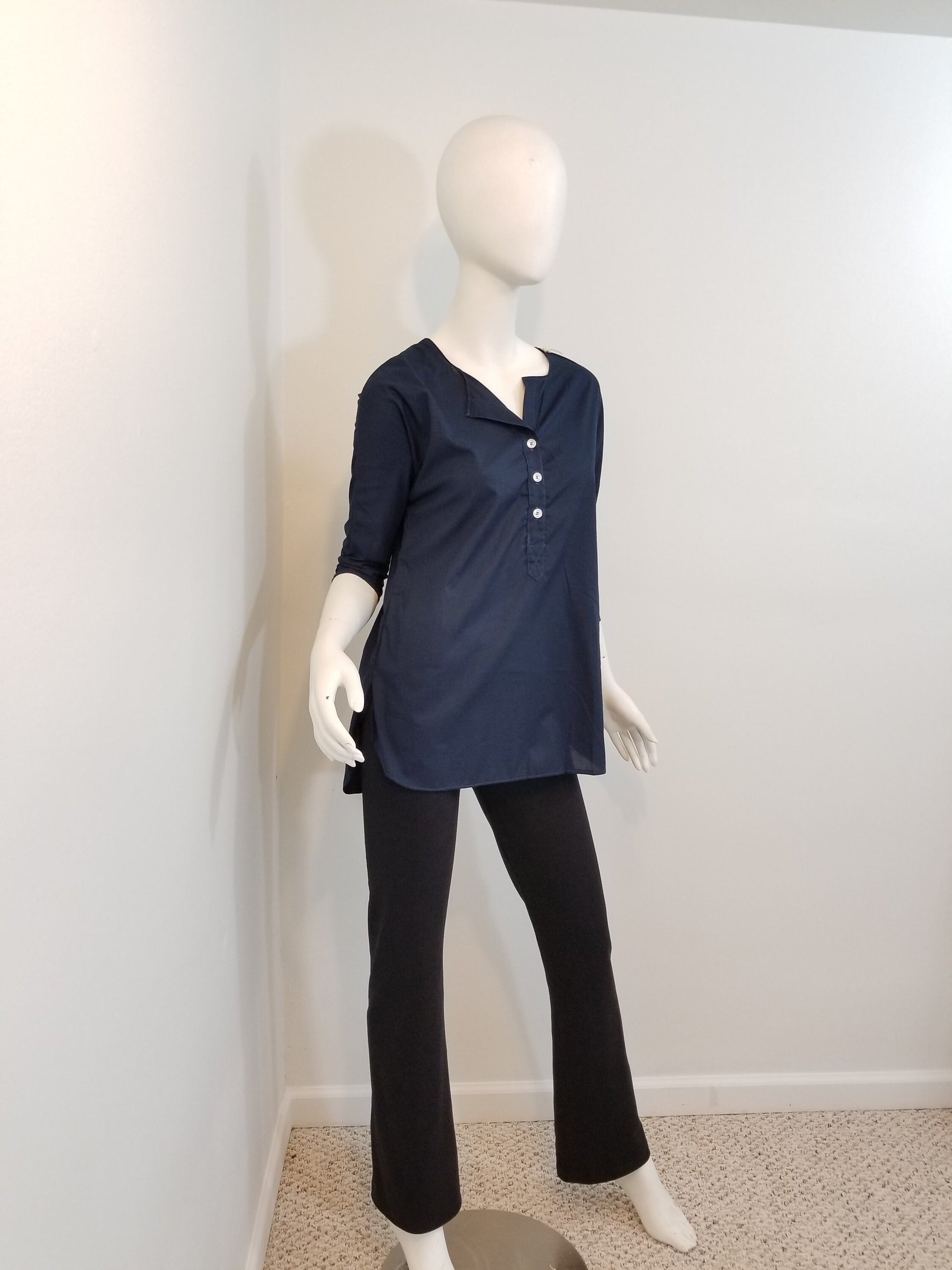 Navy blue blouse buttoned women 3/4 sleeve cotton (size: US 4-6)