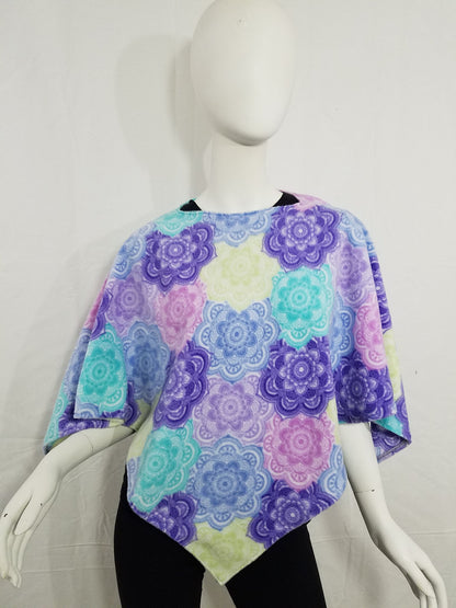 Triangle poncho- pastel floral fleece (US 2-6; XS-S)