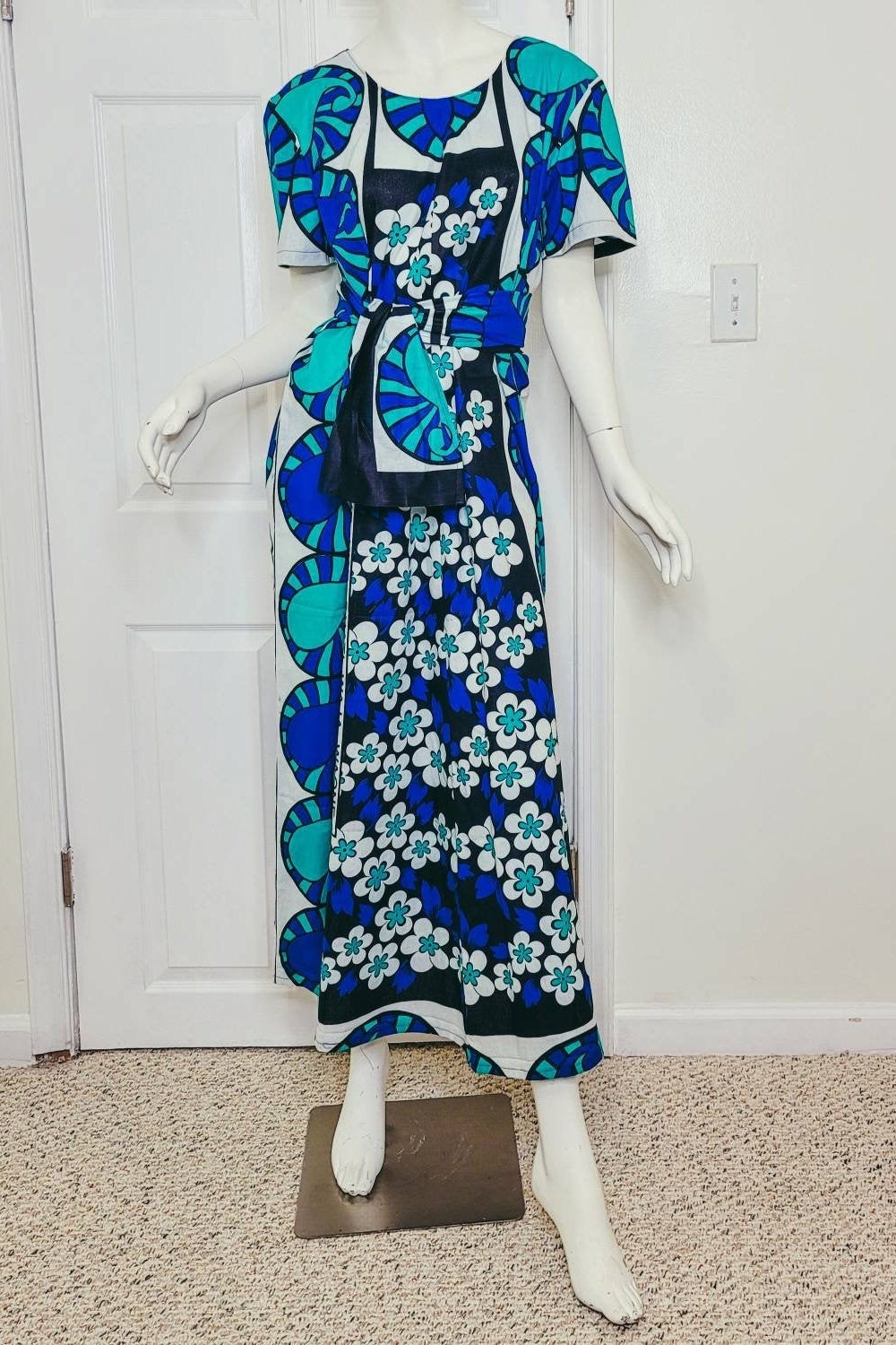 Leso dress w/ wrap swahili African print blue with white flowers, A-Line head wrap cotton scarf (US 12)