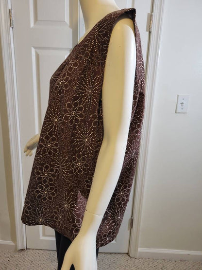 Sleeveless tunic cotton blouse brown with white flowers (size M; US 8)