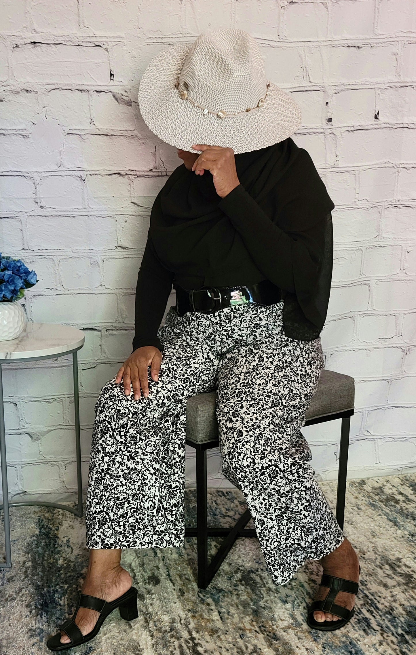 Palazzo summer pants; Cotton print, black white floral, elastic waist, belt loop, pockets, straight leg wide, US 10 12 18, M, L, XL