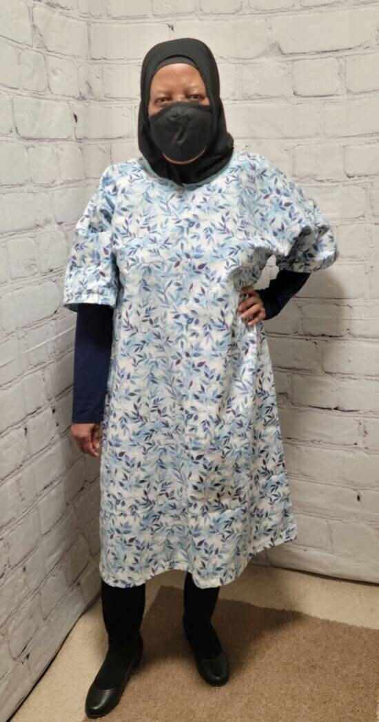 Cotton tunic dress US 10 to US 14 dolman sleeve A-line blue leaves leafy 3/4 sleeve