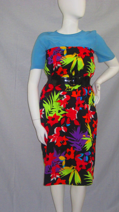 Tropical print skirt- red flowers on black background (3 sizes: S, M, L; US 6, 8, 10)