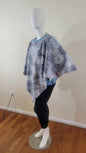 Adult triangle poncho gray floral pattern (one size fits most)